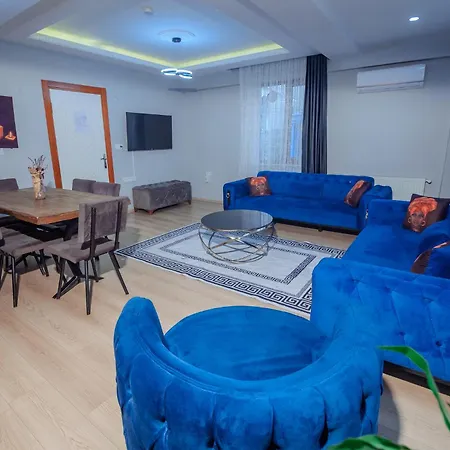 Apartment White Moon