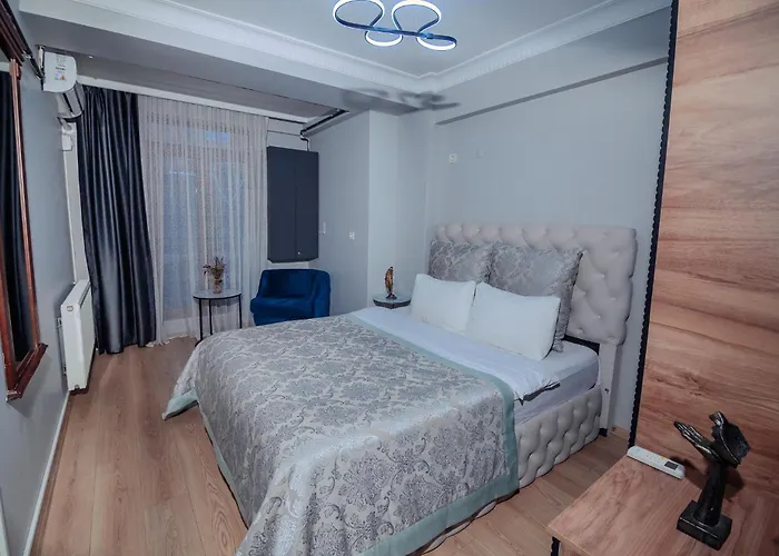 Apartment White Moon